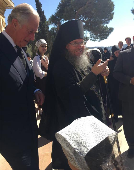 من هي اليس التي زار الامير تشارلز قبرها سرا بعد جنازة بيرس؟ صورة رقم 5 من هي اليس التي زار الامير تشارلز قبرها سرا بعد جنازة بيرس؟ صورة رقم 5