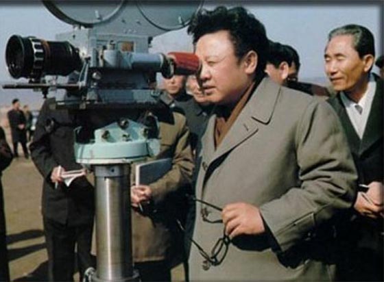 زعيم كوريا الشمالية غضب من سينما بلاده فخطف مخرجين من الجنوبية صورة رقم 4