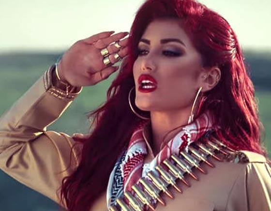 شاكيرا الكردية من شواطئ كاليفورنيا الدافئة الى ساحة القتال ضد داعش صورة رقم 4