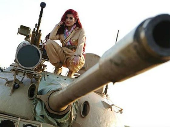 شاكيرا الكردية من شواطئ كاليفورنيا الدافئة الى ساحة القتال ضد داعش صورة رقم 8