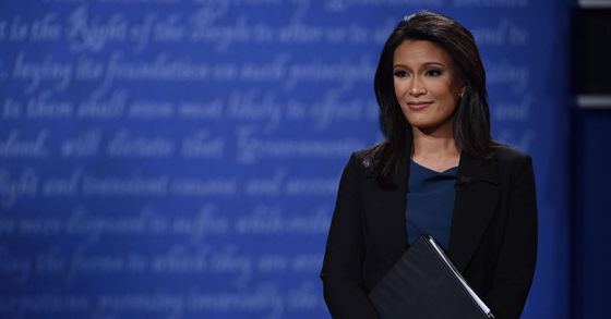  مديرة المناظرة بين نائبي كلينتون وترامب توبخهما بكل حزم! صورة رقم 6