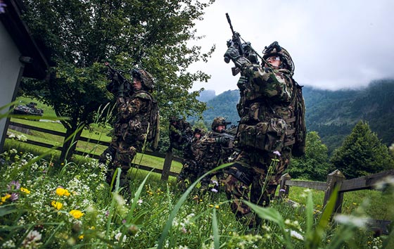  روسيا، سويسرا ونيوزيلندا: ثلاث دول تستعصي على الغزاة بهذه الأسباب.. صورة رقم 2