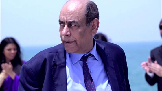 صور فنانين عرب واجانب تعرضوا للسرقة، ولن تصدق المبالغ التي فقدوها!  صورة رقم 6