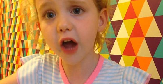 ما هي الرسالة التي وجهتها بكل جرأة طفلة في الخامسة لرئيسة بريطانيا؟ صورة رقم 1