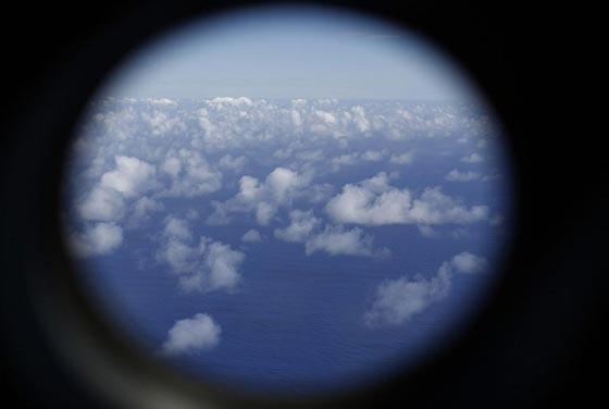 العثور على حطام الطائرة الماليزية المفقودة منذ عامين صورة رقم 3