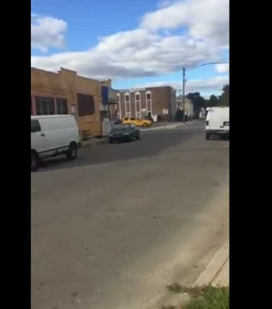 ديترويت تتحول الى دولة عربية وقت رفع الآذان.. فيديو صورة رقم 2