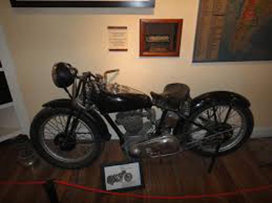 رحلة على دراجته النارية المولع بها جعلت جيفارا اكبر ثائر في التاريخ صورة رقم 3