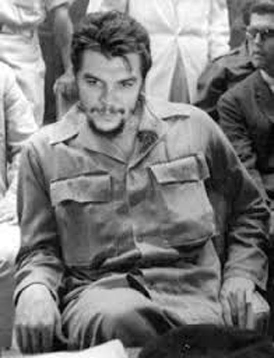 رحلة على دراجته النارية المولع بها جعلت جيفارا اكبر ثائر في التاريخ صورة رقم 21