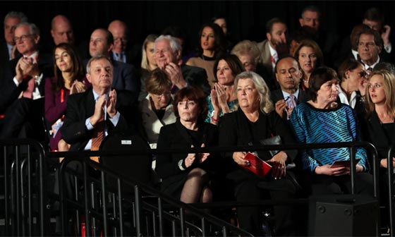 اسوأ مناظرة.. كلينتون: التسجيل يعكس حقيقتك! ترامب: مكانك في السجن صورة رقم 6 اسوأ مناظرة.. كلينتون: التسجيل يعكس حقيقتك! ترامب: مكانك في السجن صورة رقم 6