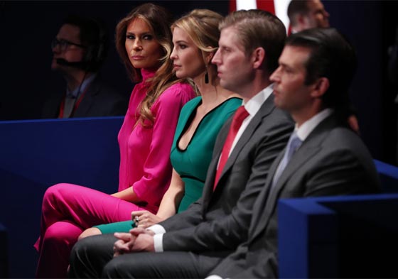 اسوأ مناظرة.. كلينتون: التسجيل يعكس حقيقتك! ترامب: مكانك في السجن صورة رقم 8 اسوأ مناظرة.. كلينتون: التسجيل يعكس حقيقتك! ترامب: مكانك في السجن صورة رقم 8