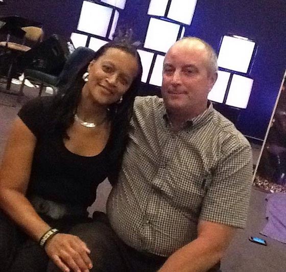 امرأة في الستين تصبح اما لاول مرة بعد ولادة توأم بتلقيح اصطناعي صورة رقم 4