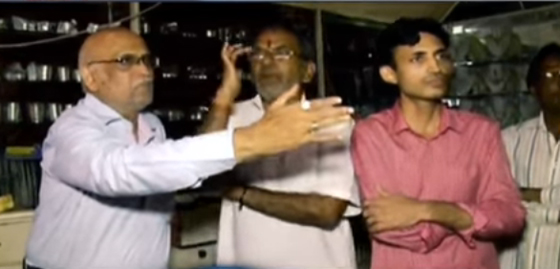 وفاة طفلة هندية اجبرها والداها على الصوم 64 يوما صورة رقم 6 وفاة طفلة هندية اجبرها والداها على الصوم 64 يوما صورة رقم 6