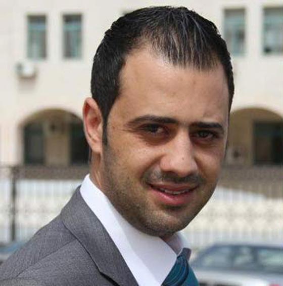  المذيع الأردني عوني قندح يقرر اعتناق الإسلام ويتعرض لضغوطات صورة رقم 4