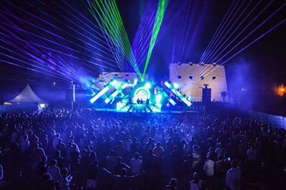 فضيحة: فيديو حفل الكرنك الراقص (بول بارتي) يصدم المصريين صورة رقم 6