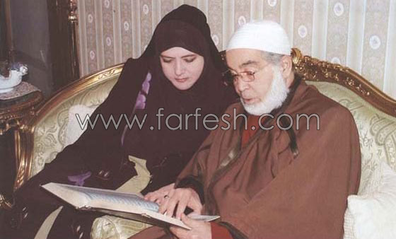 شمس البارودي  من نجمة اغراء إلى التوبة في أحضان الكعبة  صورة رقم 5