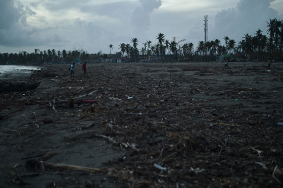  ماثيو يواصل حصد الارواح وحصيلة القتلى في نورث كارولاينا 22  صورة رقم 9