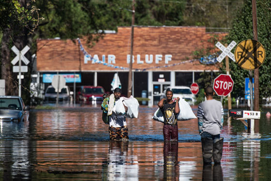  ماثيو يواصل حصد الارواح وحصيلة القتلى في نورث كارولاينا 22  صورة رقم 12