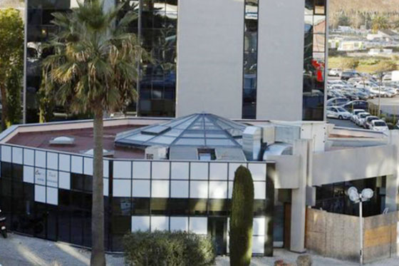 اعتداء ثان على مسجد نيس الفرنسية في اقل من 5 اشهر صورة رقم 2