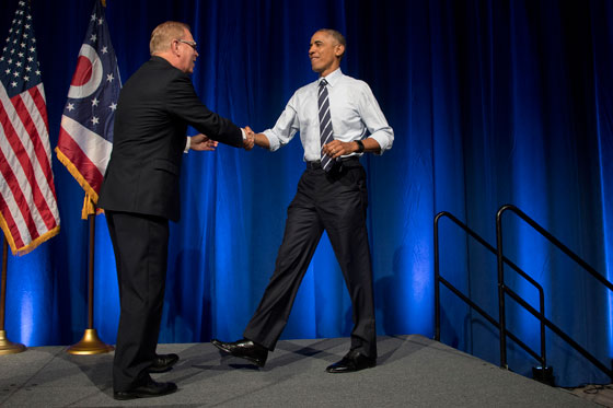 بعد شهر سيغادر البيت الابيض.. اوباما: هرمت ولم اعد ارى ولا اسمع صورة رقم 2