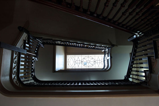 صحيفة امريكية: صدام حسين بنى سجنا اشبه بالجحيم تحت الارض في منهاتن صورة رقم 5