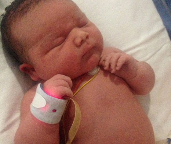 عملية جراحية معقدة لطفل عمره 4 ايام ولد بنصف قلب.. صور صورة رقم 1 عملية جراحية معقدة لطفل عمره 4 ايام ولد بنصف قلب.. صور صورة رقم 1