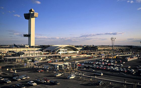 ما سر الفتاة المصرية التي نزلت في مطار نيويورك ونصف جسدها محروق؟ صورة رقم 4 ما سر الفتاة المصرية التي نزلت في مطار نيويورك ونصف جسدها محروق؟ صورة رقم 4