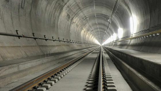 لحظات مؤلمة وكوارث وصدمات في 20 صورة تختزل عام 2016 صورة رقم 19