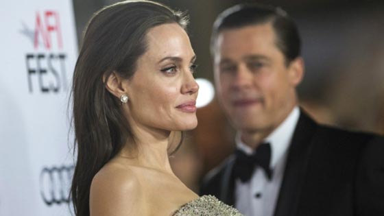 لحظات مؤلمة وكوارث وصدمات في 20 صورة تختزل عام 2016 صورة رقم 1