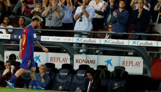 لحظات مؤلمة وكوارث وصدمات في 20 صورة تختزل عام 2016 صورة رقم 3