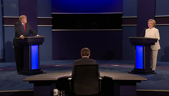 أبرز مقتطفات المعركة الكلامية في المناظرة الأخيرة بين كلينتون وترامب صورة رقم 14 أبرز مقتطفات المعركة الكلامية في المناظرة الأخيرة بين كلينتون وترامب صورة رقم 14