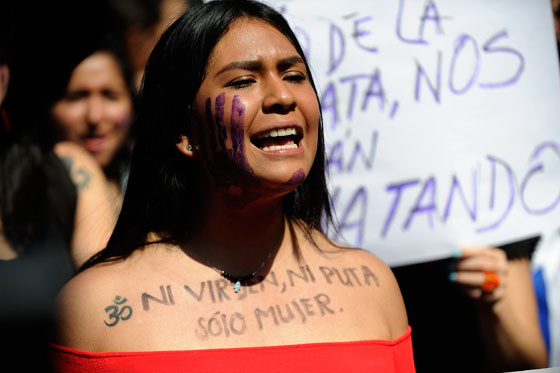 فيديو مؤلم: اغتصاب مراهقة ووفاتها بالأرجنتين يشعل ثورة نسائية غاضبة  صورة رقم 12