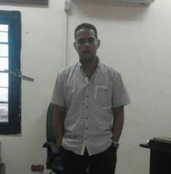 ضابط مصري قتل اثناء مطاردة سجناء وعاد الى الحياة قبل دفنه بلحظات صورة رقم 2 ضابط مصري قتل اثناء مطاردة سجناء وعاد الى الحياة قبل دفنه بلحظات صورة رقم 2