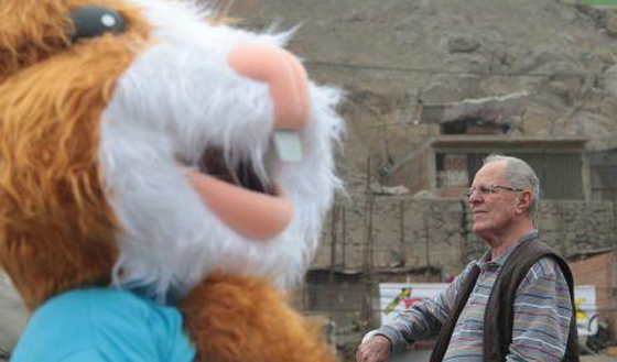 بعد فضيحة فساد في الحكومة، رئيس بيرو يطالب بزيادة راتبه! صورة رقم 5 بعد فضيحة فساد في الحكومة، رئيس بيرو يطالب بزيادة راتبه! صورة رقم 5