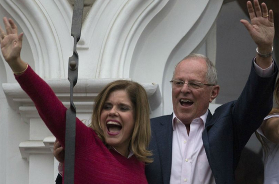 بعد فضيحة فساد في الحكومة، رئيس بيرو يطالب بزيادة راتبه! صورة رقم 6 بعد فضيحة فساد في الحكومة، رئيس بيرو يطالب بزيادة راتبه! صورة رقم 6