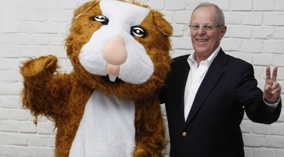 بعد فضيحة فساد في الحكومة، رئيس بيرو يطالب بزيادة راتبه! صورة رقم 7 بعد فضيحة فساد في الحكومة، رئيس بيرو يطالب بزيادة راتبه! صورة رقم 7