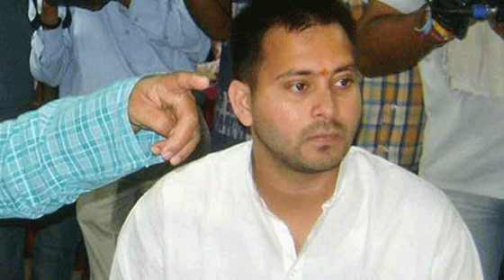 سياسي هندي شاب يتلقى 44 الف عرض زواج من فتيات على واتساب صورة رقم 9