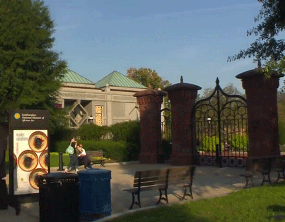 60 الف نسخة مزخرفة من القرآن في اكبر معرض للمصاحف بامريكا صورة رقم 2 60 الف نسخة مزخرفة من القرآن في اكبر معرض للمصاحف بامريكا صورة رقم 2