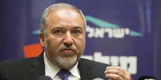 مقابلة لصحيفة القدس مع وزير الامن الاسرائيلي تفجر غضب الفلسطينيين صورة رقم 1