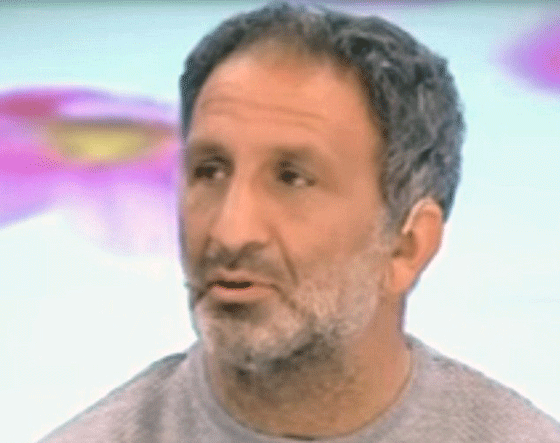 رجل تركي ينهار خلال برنامج تلفزيوني ويعترف بقتل طفلة بعد اغتصابها صورة رقم 1 رجل تركي ينهار خلال برنامج تلفزيوني ويعترف بقتل طفلة بعد اغتصابها صورة رقم 1