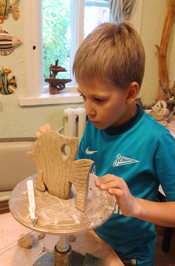 امرأة روسية تنتحر مع ابنها بسبب سخرية زوجها من انفها بعد التجميل! صورة رقم 9