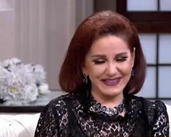 فيديو ميادة الحناوي: محمد عبد الوهاب كان يحبني وزوجته تغار مني! صورة رقم 1