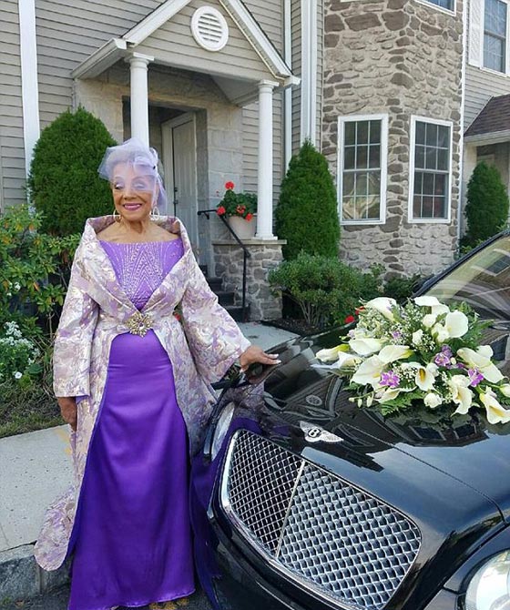 صور عروس عمرها 86 عاما تتزوج من حبيبها القديم! صورة رقم 3