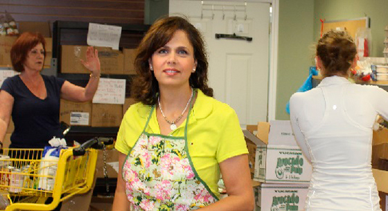 المصرية القبطية غادة ملك في الطريق لعضوية البرلمان الكندي صورة رقم 2