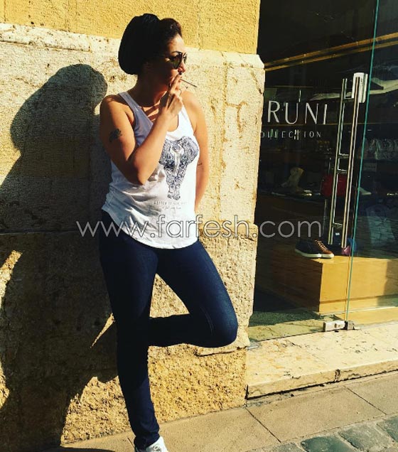  صور غادة عبد الرازق بالسيجارة تستفز جمهورها صورة رقم 1