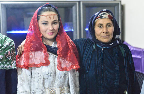  حب عابر للقارات.. فتاة برازيلية تعتنق الاسلام وتتزوج مزارعا تركيا صورة رقم 4