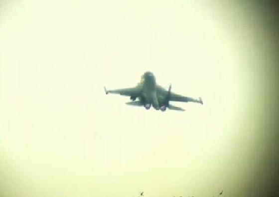 توتر في الاجواء.. اصطدام بين مقاتلة روسية واخرى امريكية كان وشيكا فوق سوريا صورة رقم 2