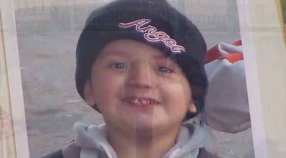 العثور على جثة طفل امريكي حبسته امه ثلاث سنوات داخل خزانة صورة رقم 3