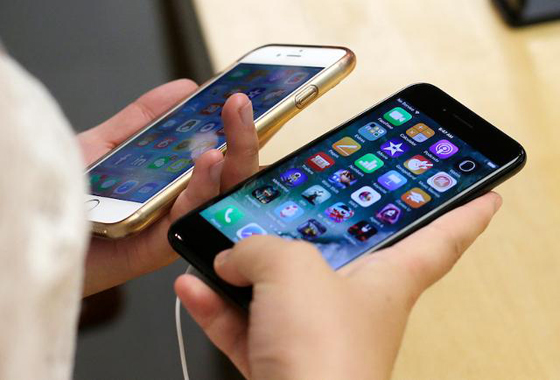 أبل ترفض اعادة مال احد زبائنها لأنه (صدام حسين)! صورة رقم 9