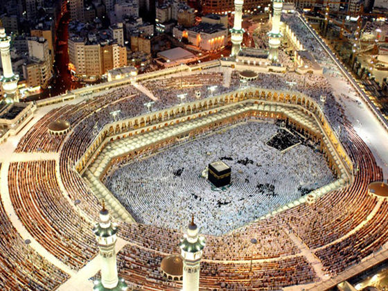  مخططات شيطانية لهدم بيت الله: أخطر 7 محاولات استهدفت الكعبة صورة رقم 12