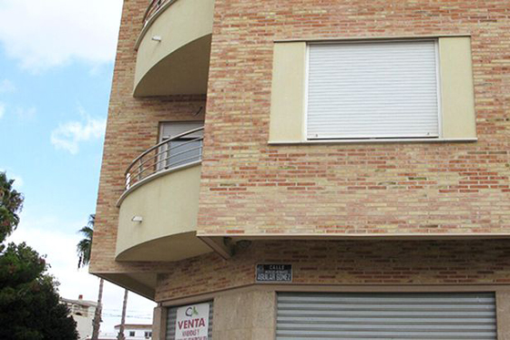 قصة مروعة: ام تحتجز طفليها بالبيت 7 سنوات دون مدرسة او نشاطات صورة رقم 3